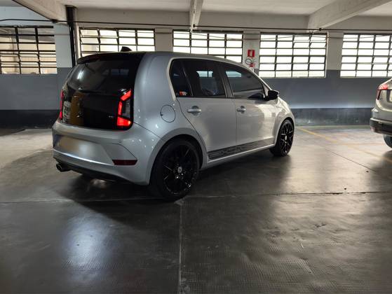 VOLKSWAGEN UP 1.0 170 TSI TOTAL FLEX CONNECT 4P MANUAL